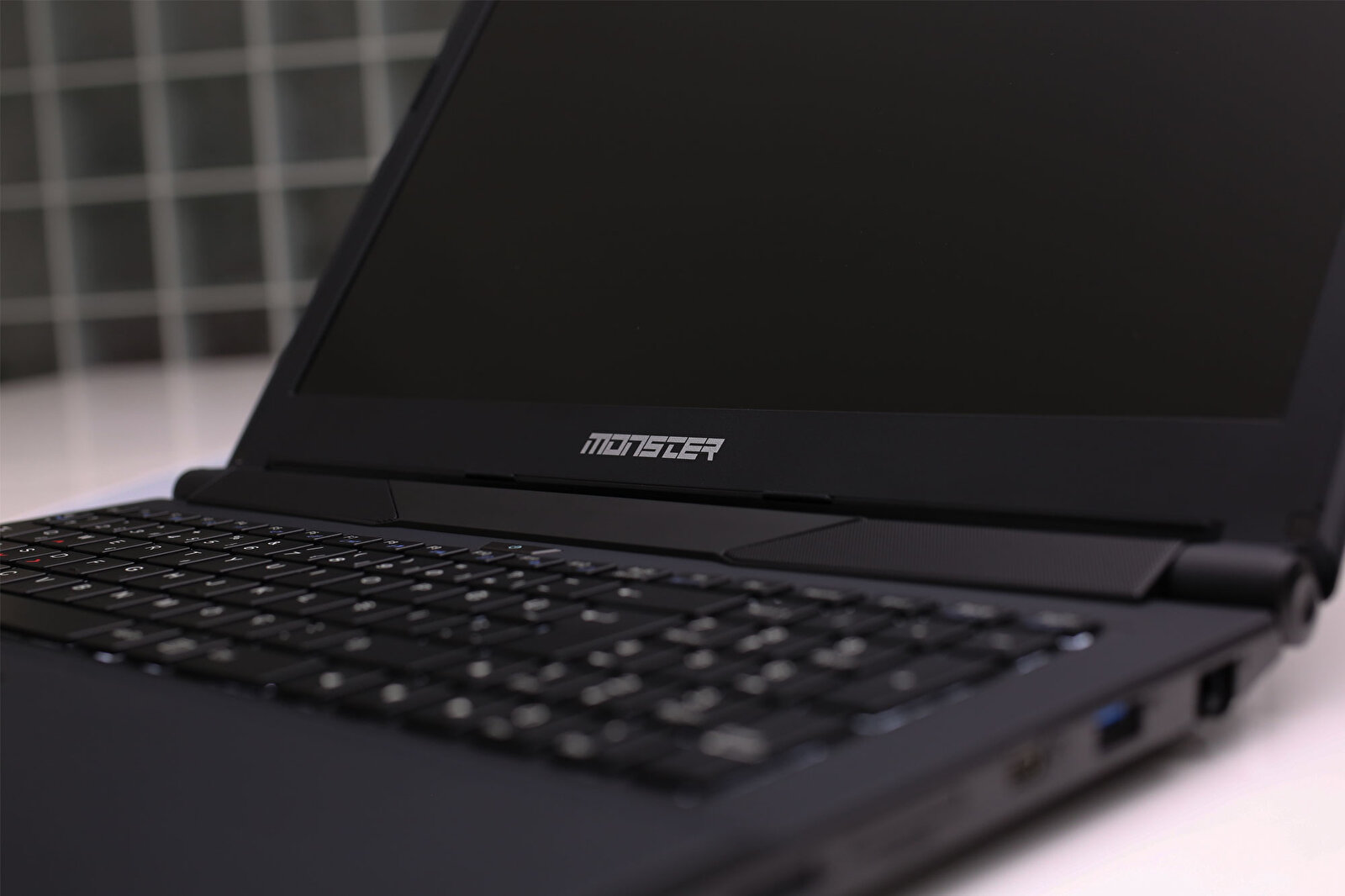Abra A5 V7.2.1 15.6" Gaming Laptop 15908