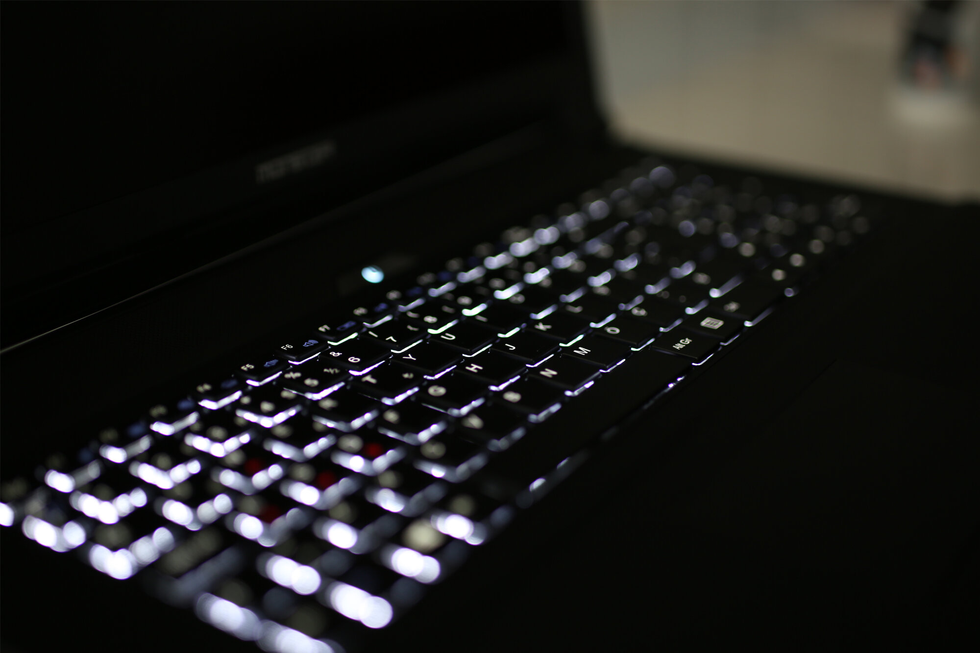 Abra A7 V6.5.2 17.3" Gaming Laptop 16160